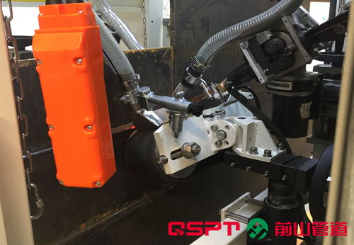 上海前山管道埃及大型儲罐自動焊機成功裝車發(fā)貨，展現(xiàn)中國制造硬實力